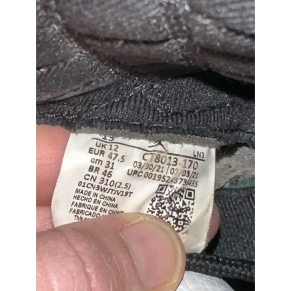 Size 13 - Jordan 12 Royalty Taxi LEP